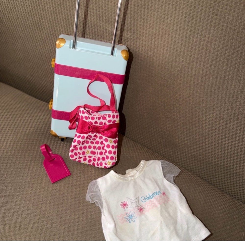 American Girl Travel Luggage Set & Tee Shirt. 18" Doll Accessories